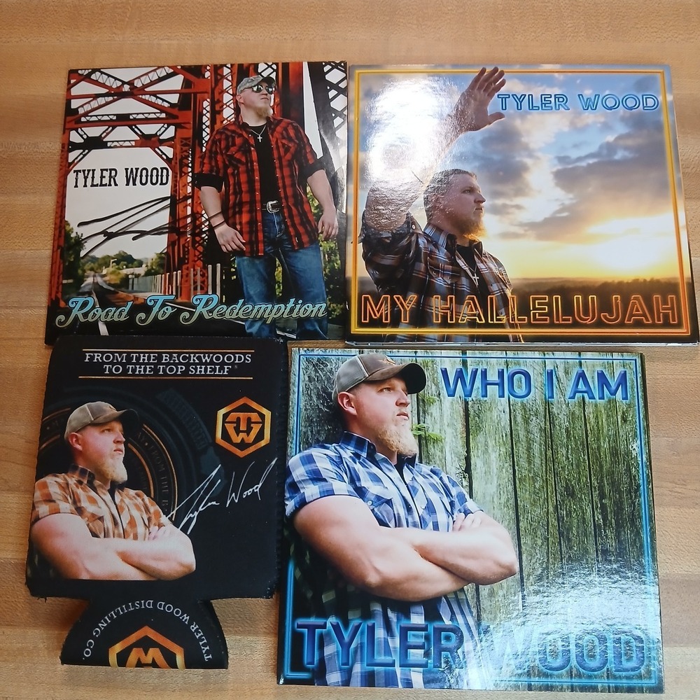 Tyler Wood Collection, 4 Items 3 C.ds And Cuzzie Cup, 2‎ Signed Cds Box Included